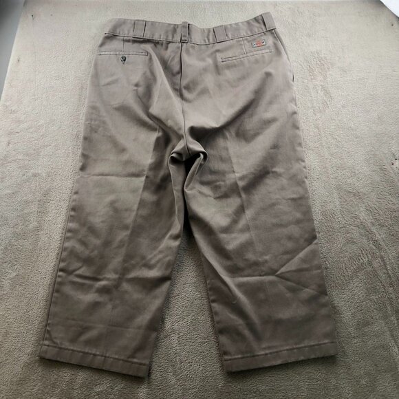 Dickies Mens Wok Pants Size 40x32 Khaki Straight Classic Flat Front Loose Relaxe - Picture 11 of 11